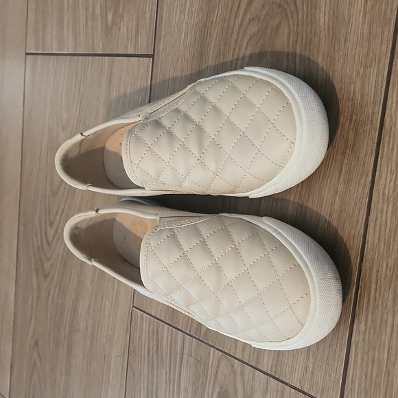 Guess GGoak slip on shoes - Picture 1 of 4